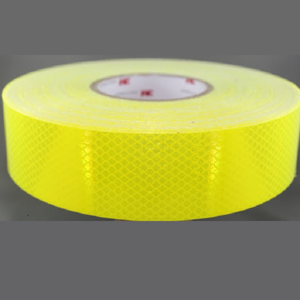 TAPE REFLECTIVE CARDED YELLOW 48MM*1M